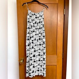 H&M printed cotton maxi dress. Size M